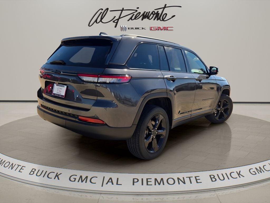 2023 Jeep Grand Cherokee Altitude