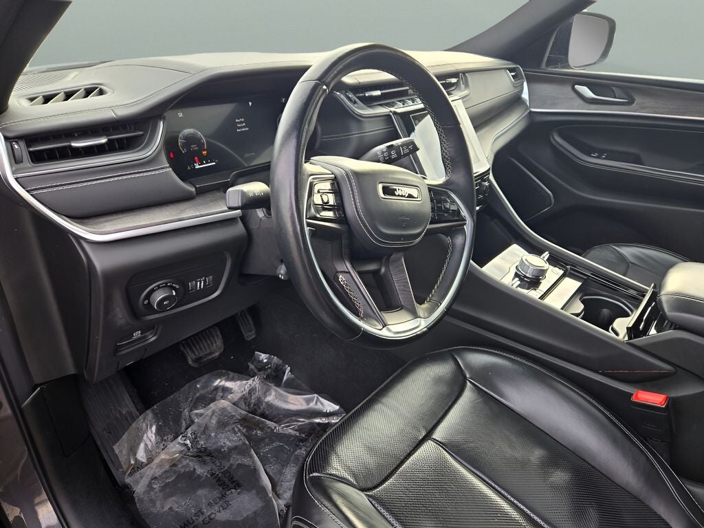 2022 Jeep Grand Cherokee Overland