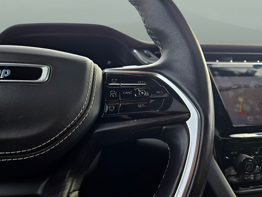 2022 Jeep Grand Cherokee Overland