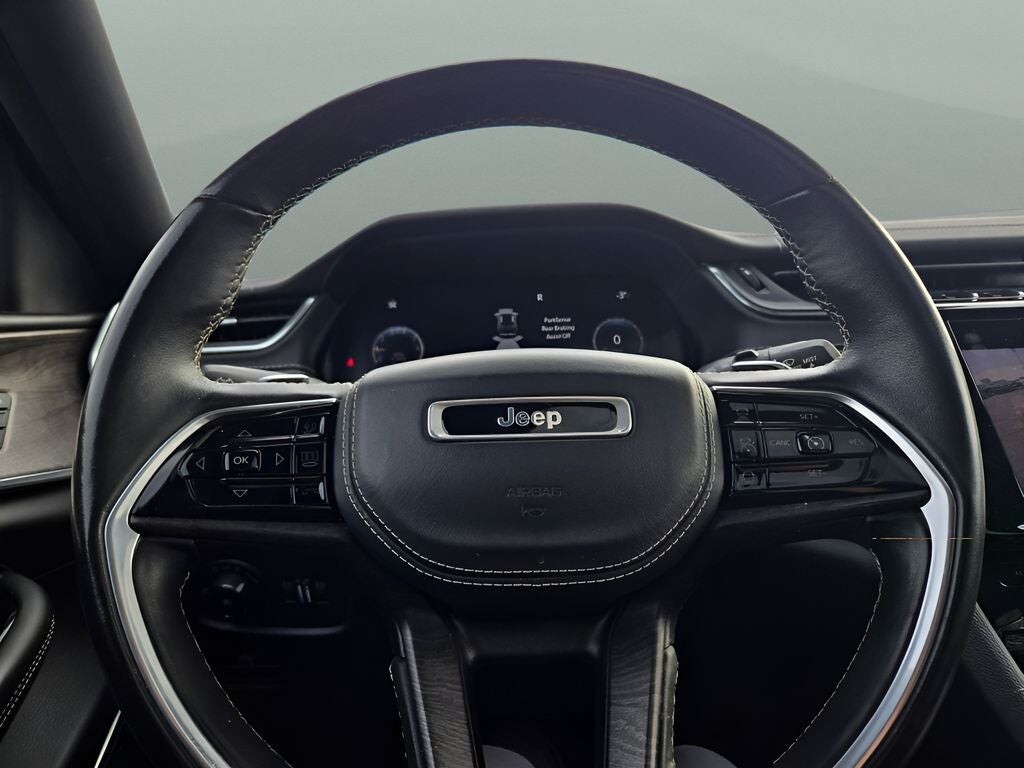 2022 Jeep Grand Cherokee Overland