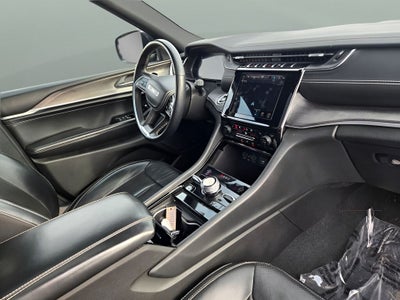 2022 Jeep Grand Cherokee Overland