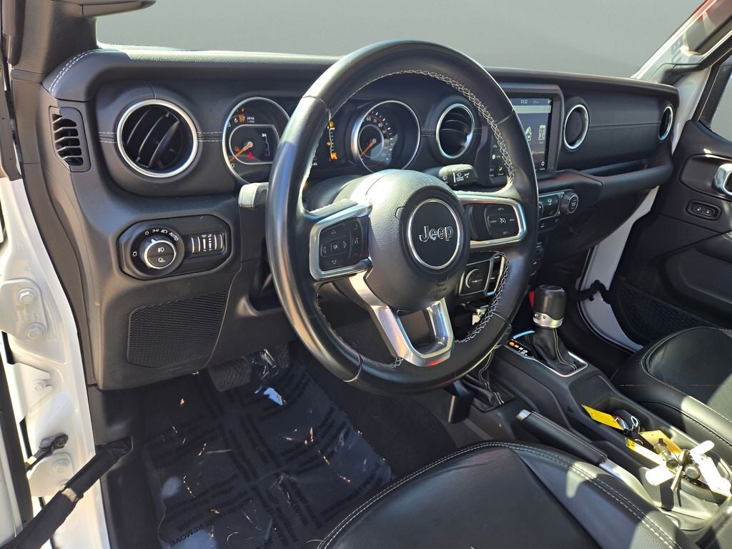 2022 Jeep Gladiator Overland
