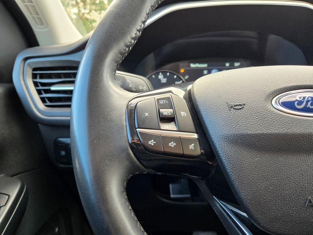 2021 Ford Escape Plug-In Hybrid SE