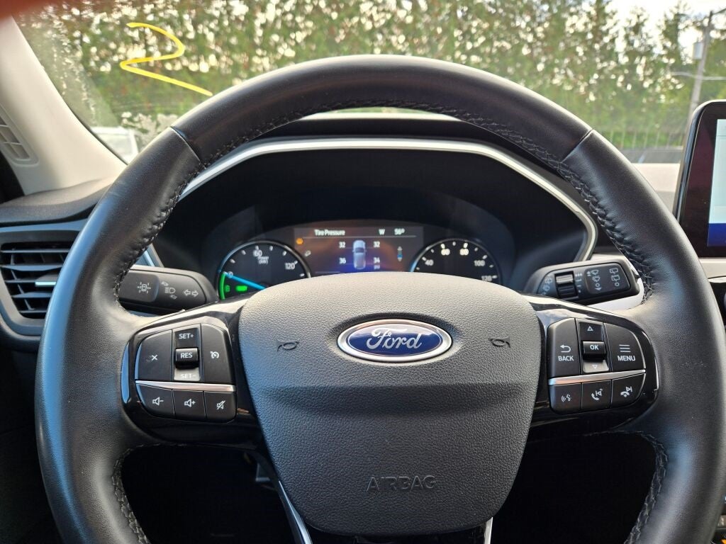 2021 Ford Escape Plug-In Hybrid SE