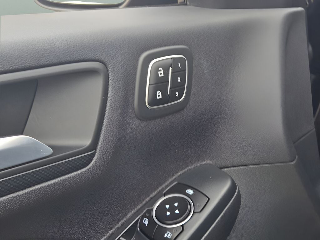 2023 Ford Escape ST-Line Elite
