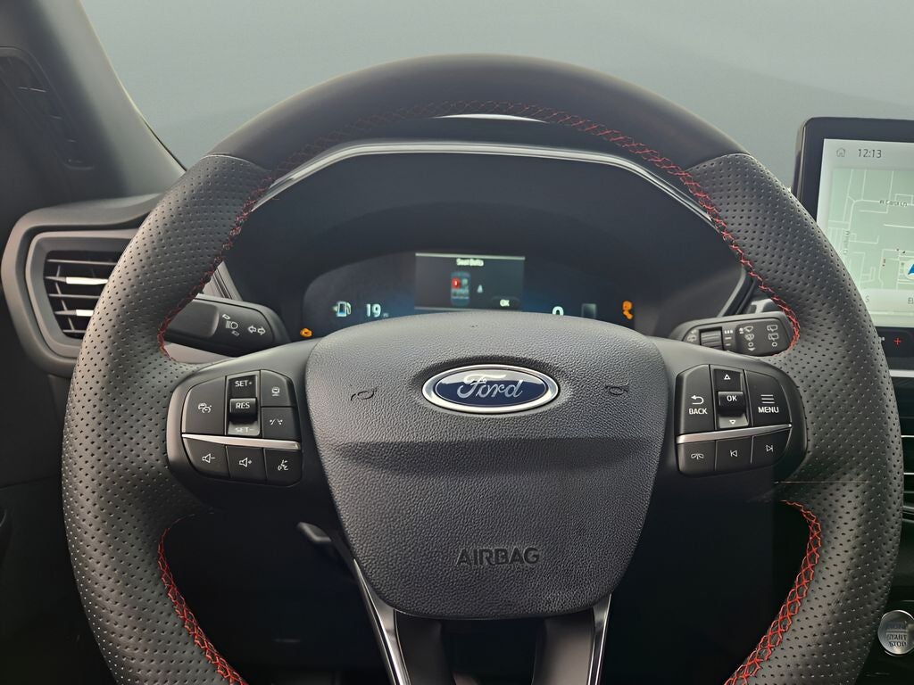 2023 Ford Escape ST-Line Elite