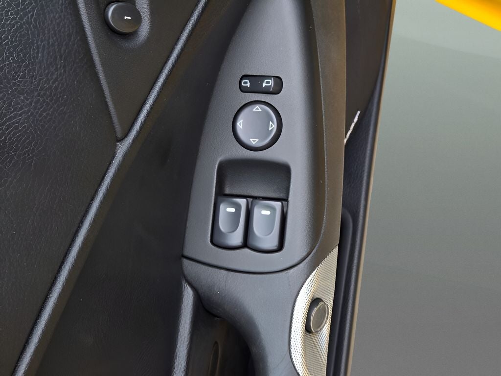 2005 Chevrolet Corvette Base
