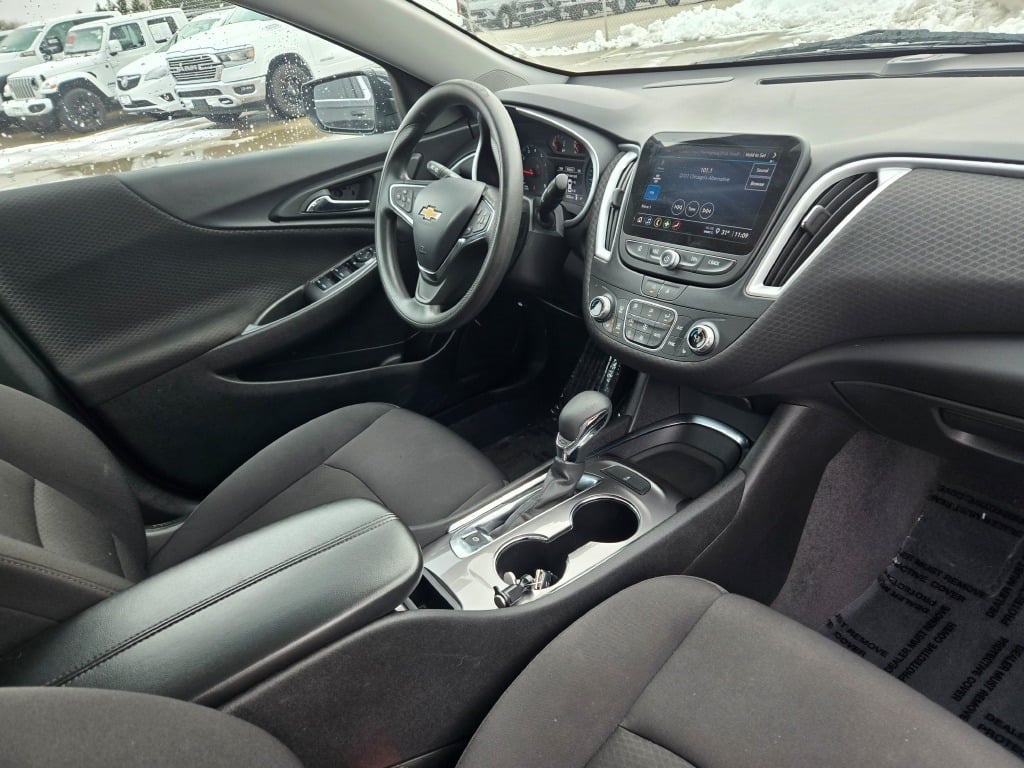 2023 Chevrolet Malibu LT 1LT