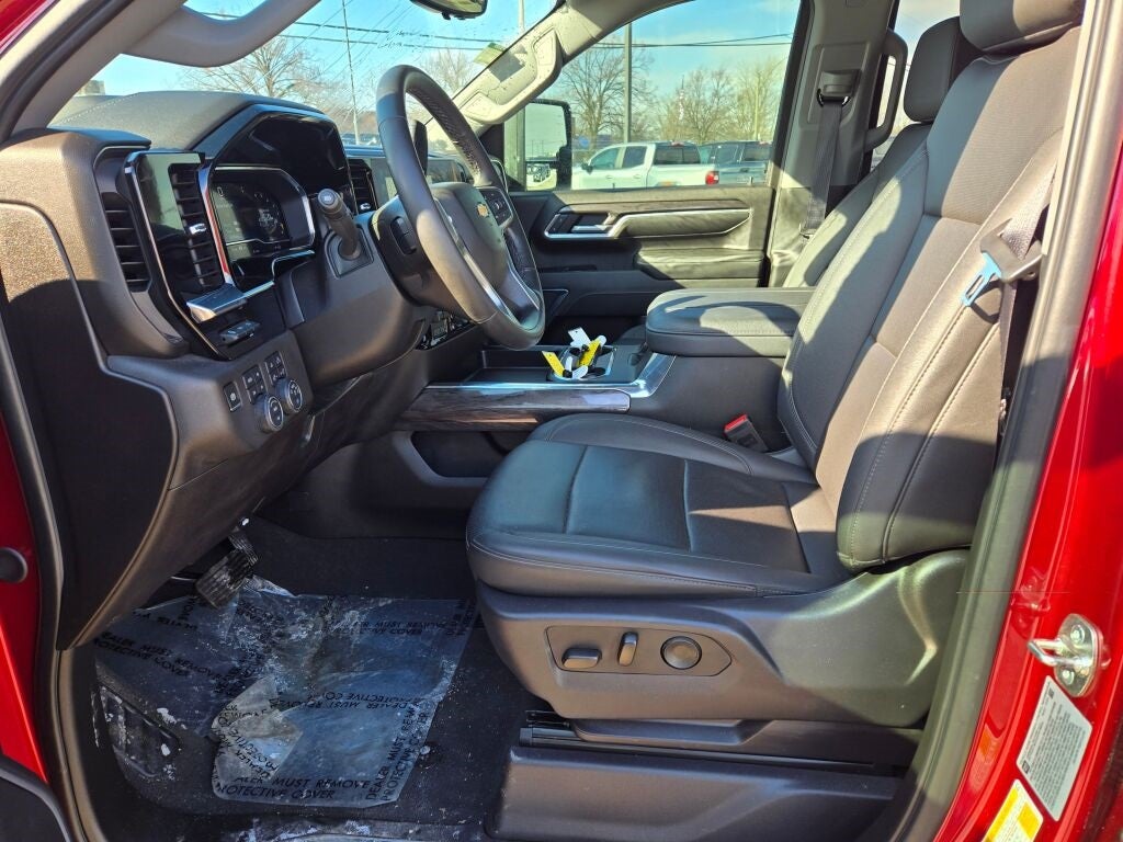 2025 Chevrolet Silverado 2500HD LTZ