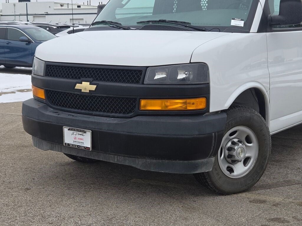 2022 Chevrolet Express 2500 Work Van Cargo