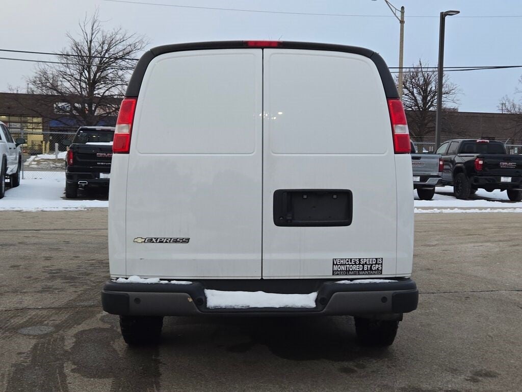 2022 Chevrolet Express 2500 Work Van Cargo
