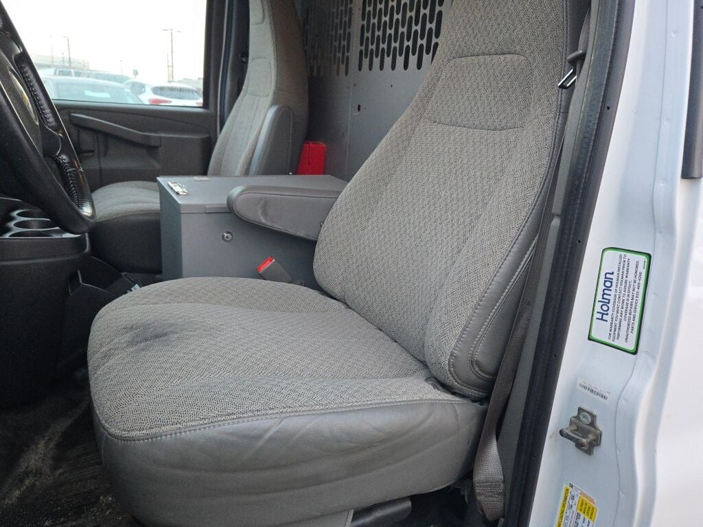 2022 Chevrolet Express 2500 Work Van Cargo