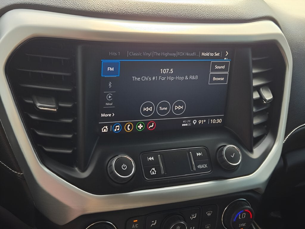 2022 GMC Acadia SLE