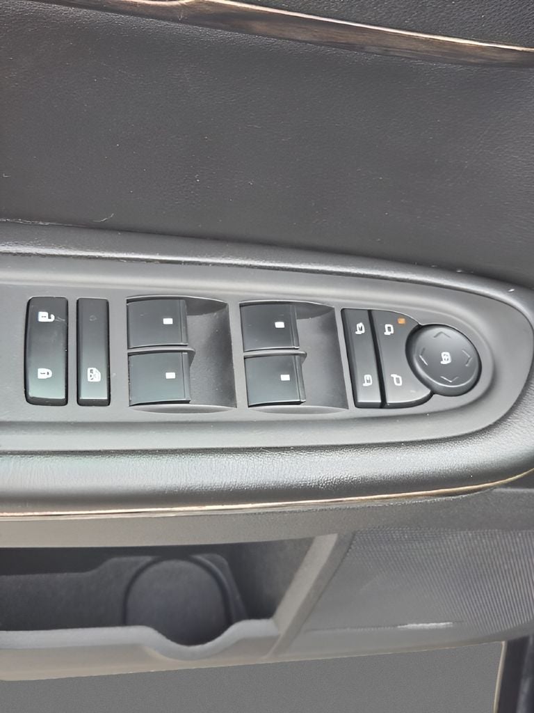 2014 GMC Acadia Denali