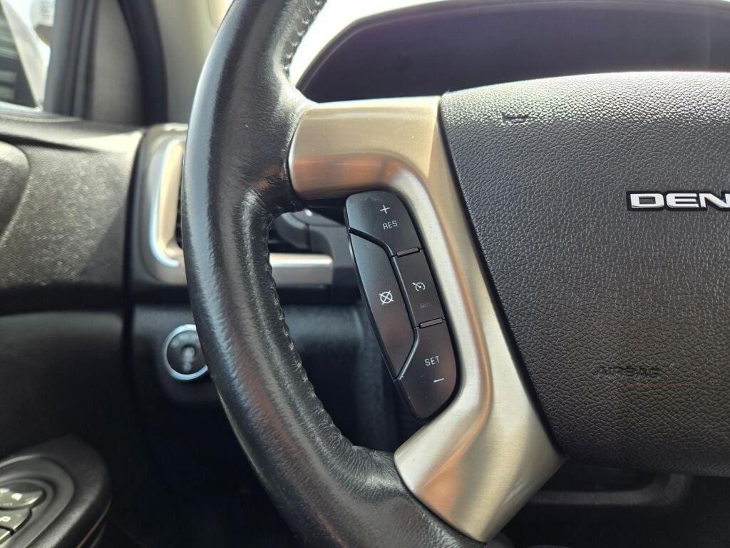 2014 GMC Acadia Denali