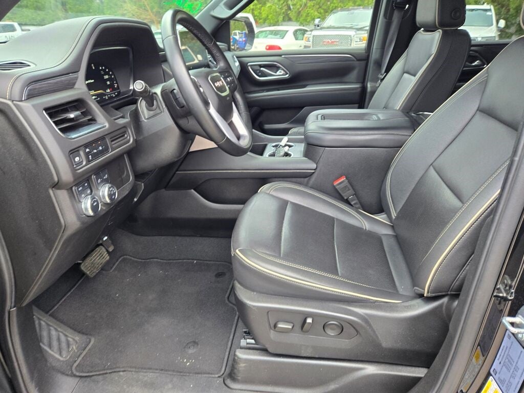 2024 GMC Yukon XL SLT