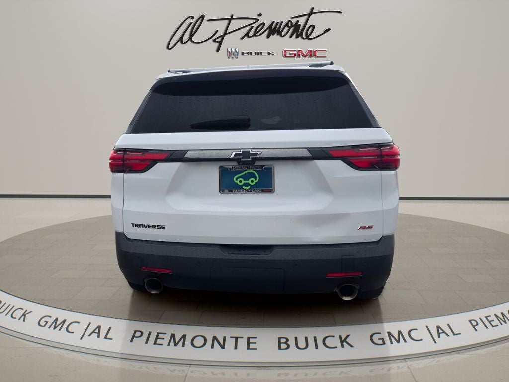2022 Chevrolet Traverse RS