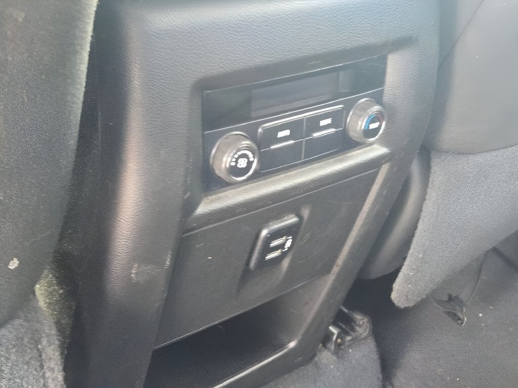 2018 Chevrolet Traverse LT Cloth w/1LT