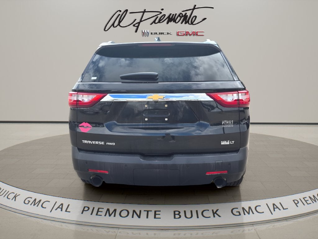 2018 Chevrolet Traverse LT Cloth w/1LT