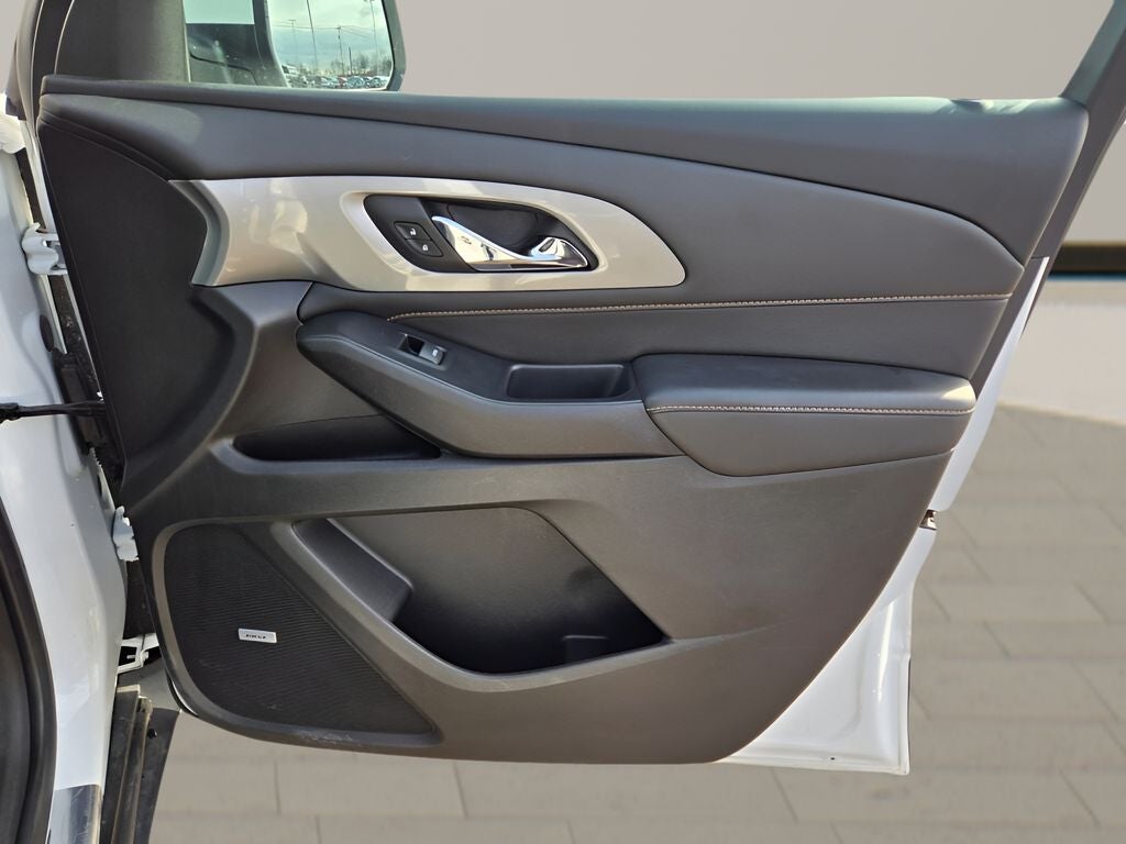 2021 Chevrolet Traverse RS