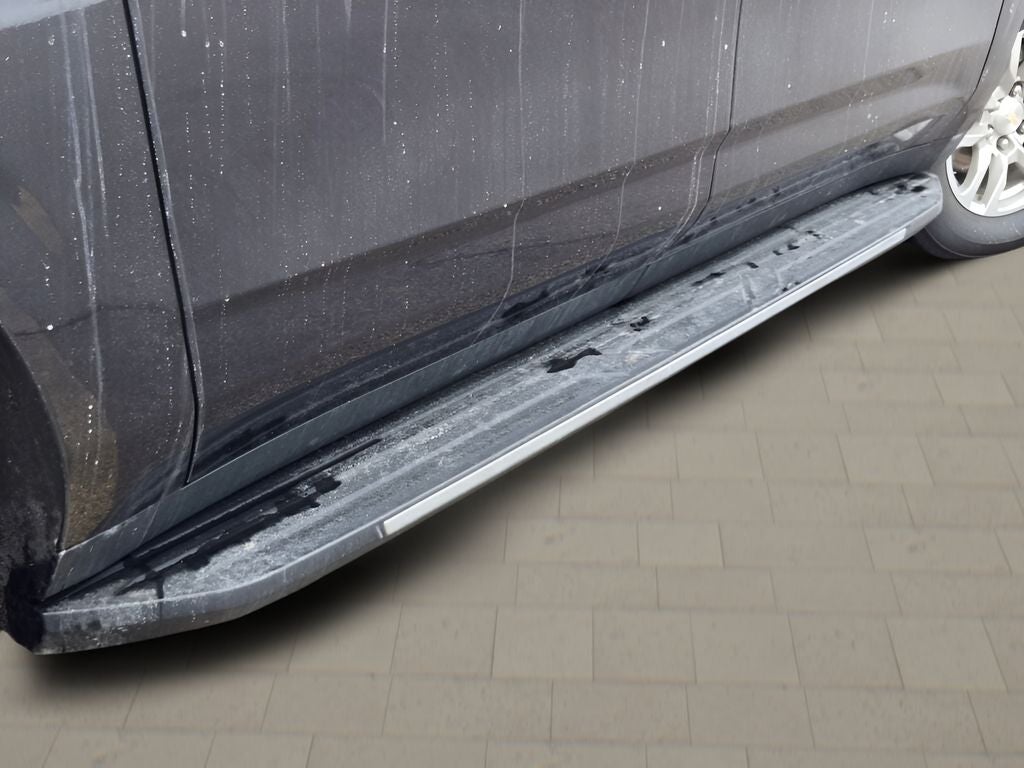 2023 Chevrolet Suburban LS