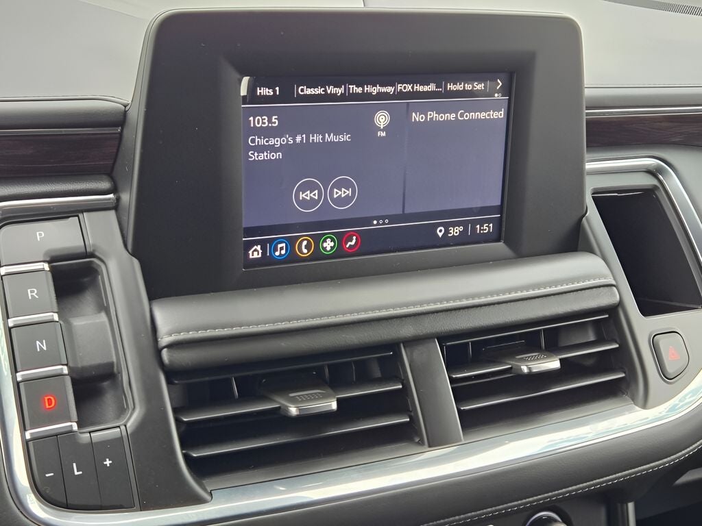 2023 Chevrolet Suburban LS