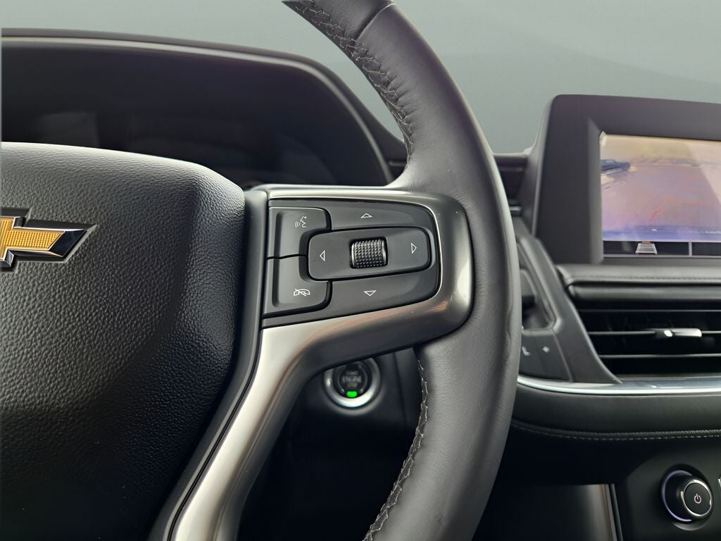 2023 Chevrolet Suburban LS