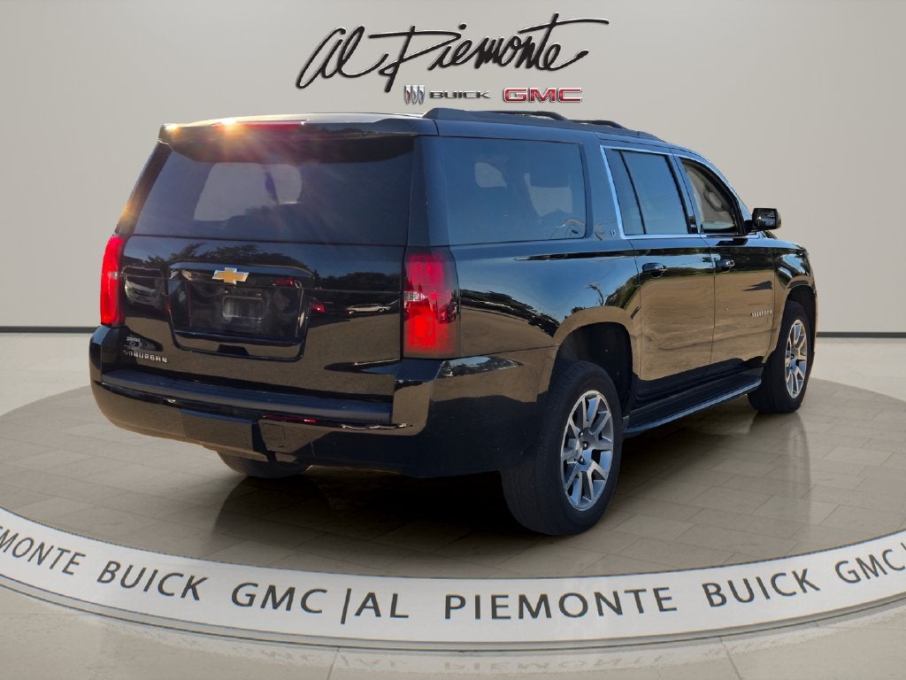 2017 Chevrolet Suburban LT
