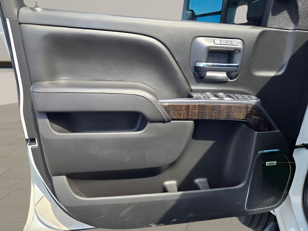 2015 GMC Sierra 3500HD Denali