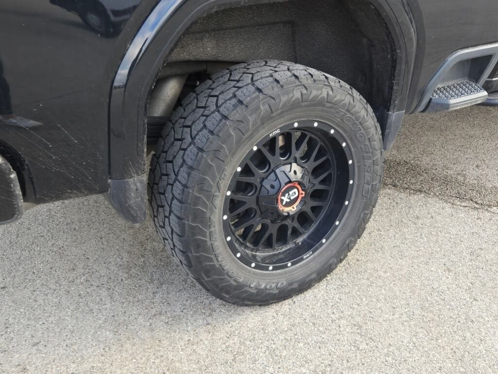 2022 GMC Sierra 2500HD AT4