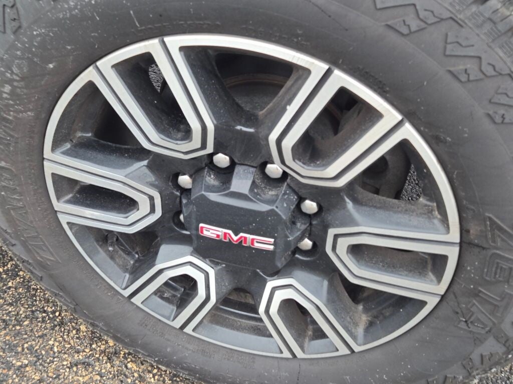 2023 GMC Sierra 2500HD AT4
