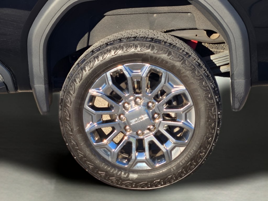 2025 GMC Sierra 2500HD Denali
