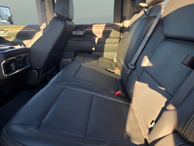 2025 GMC Sierra 2500HD Denali