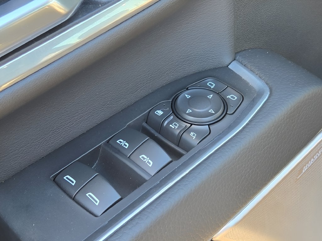 2025 GMC Sierra 2500HD Denali