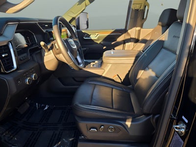 2025 GMC Sierra 2500HD Denali