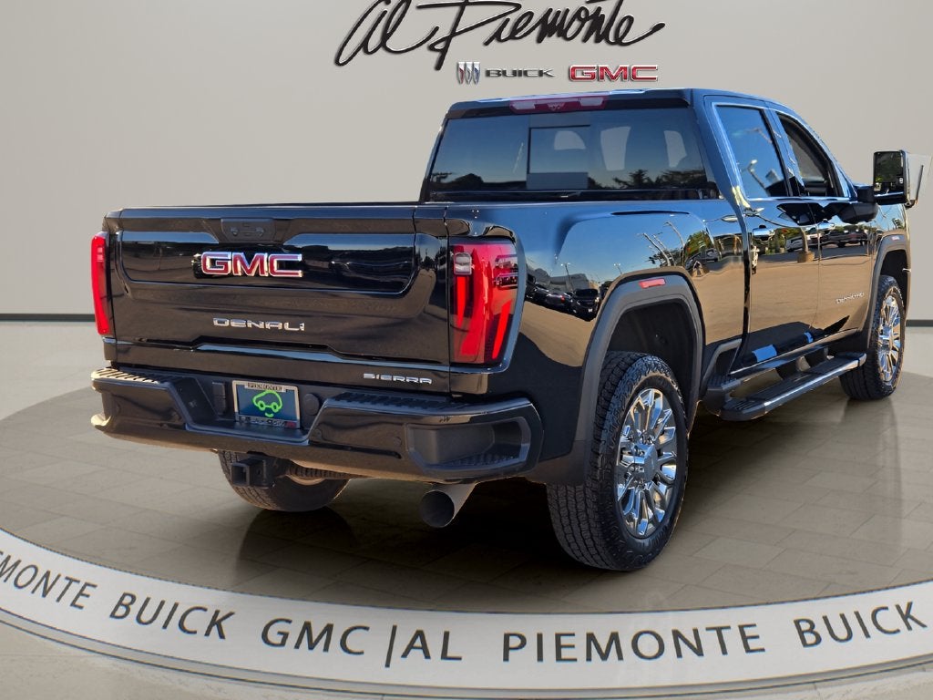 2025 GMC Sierra 2500HD Denali