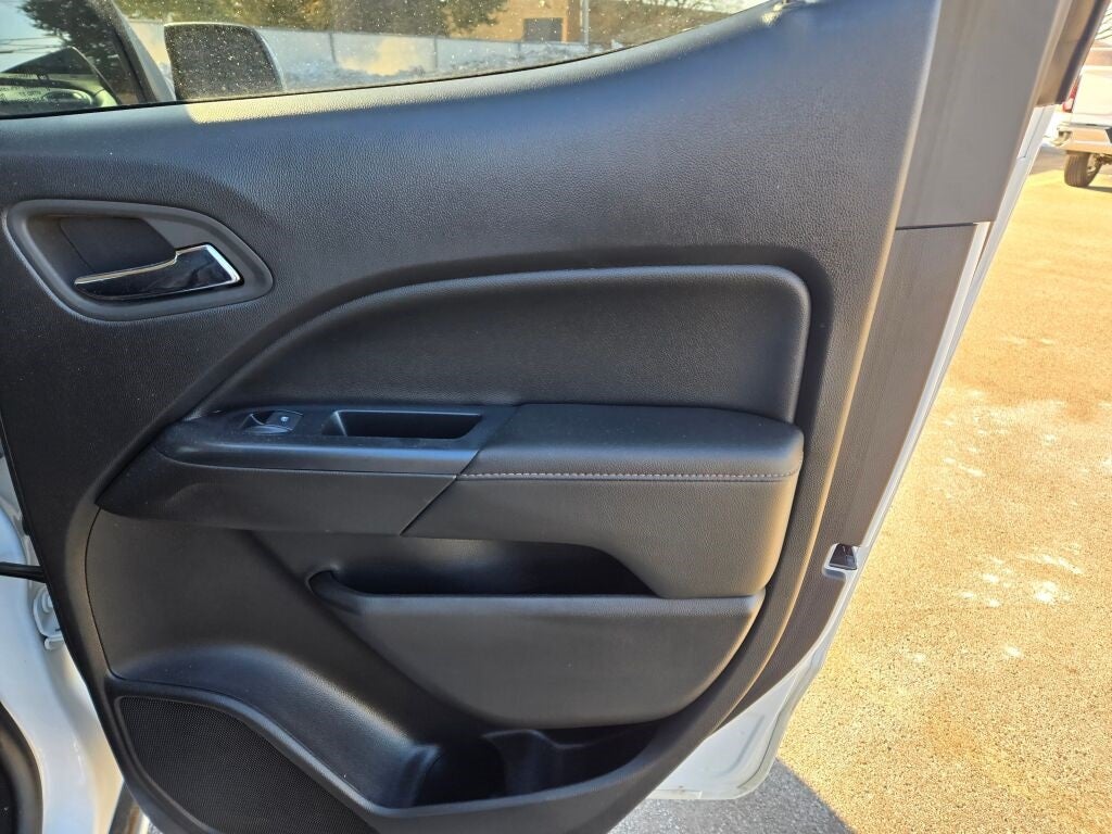 2022 GMC Canyon AT4 w/Leather