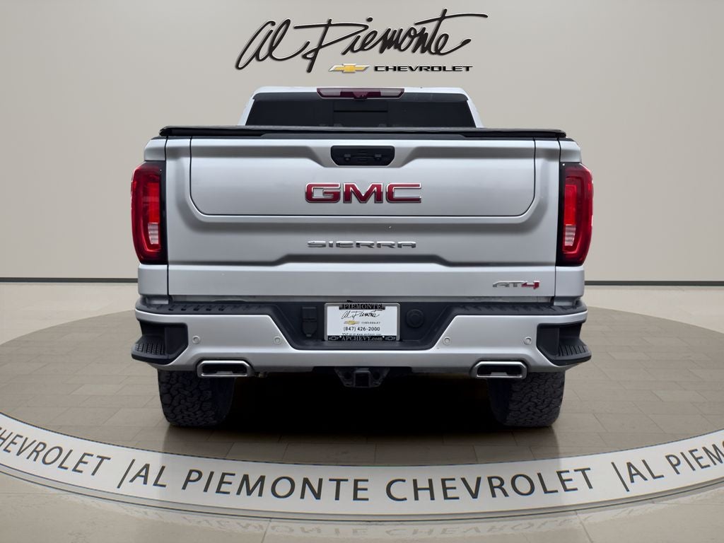2022 GMC Sierra 1500 AT4