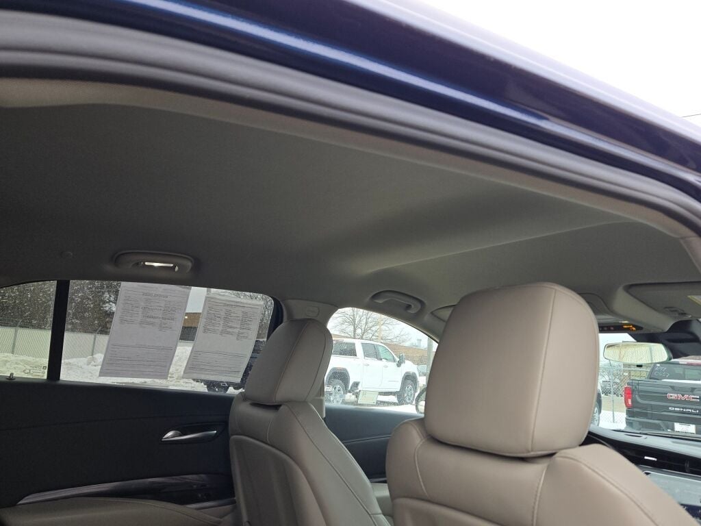 2021 Cadillac XT4 Luxury