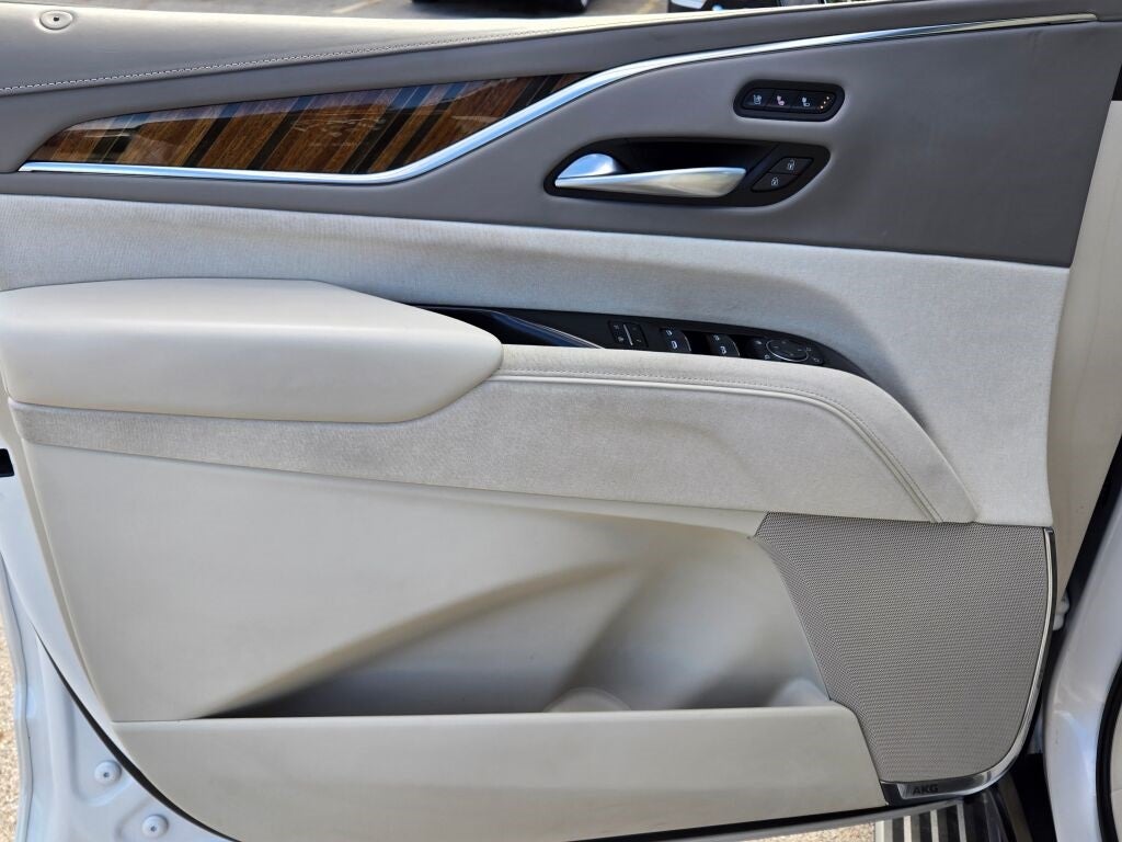 2023 Cadillac Escalade ESV Sport Platinum