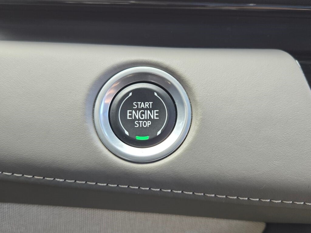 2023 Cadillac Escalade ESV Sport Platinum