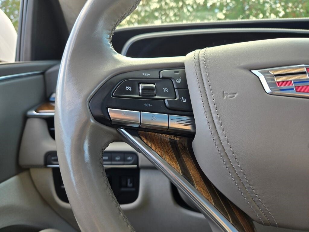 2023 Cadillac Escalade ESV Sport Platinum