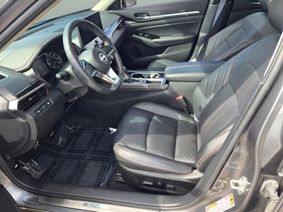 2025 Nissan Altima 2.5 SR