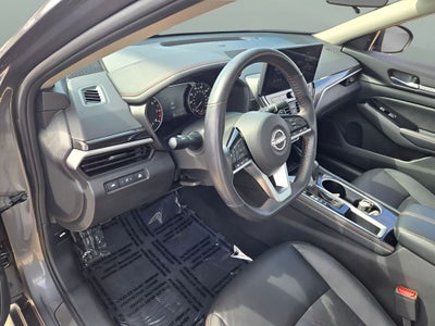 2025 Nissan Altima 2.5 SR