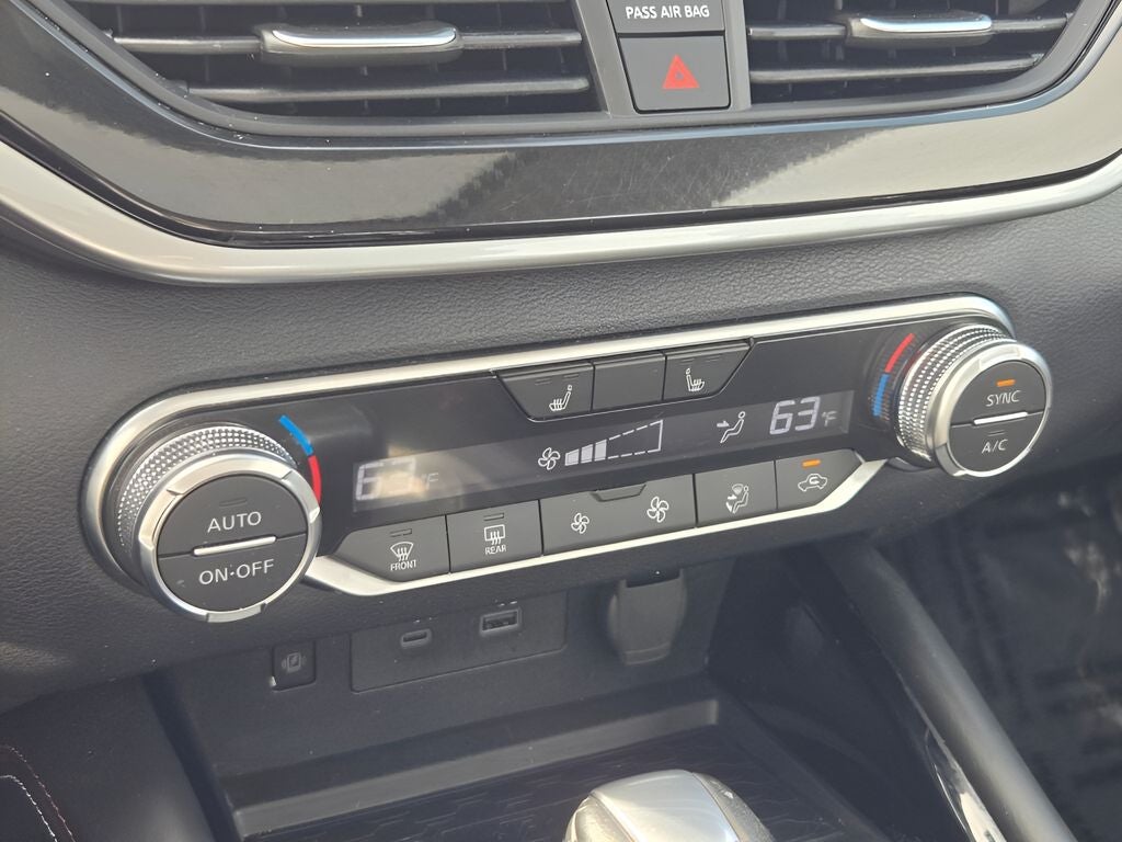 2025 Nissan Altima 2.5 SR