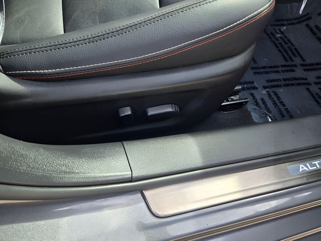 2025 Nissan Altima 2.5 SR