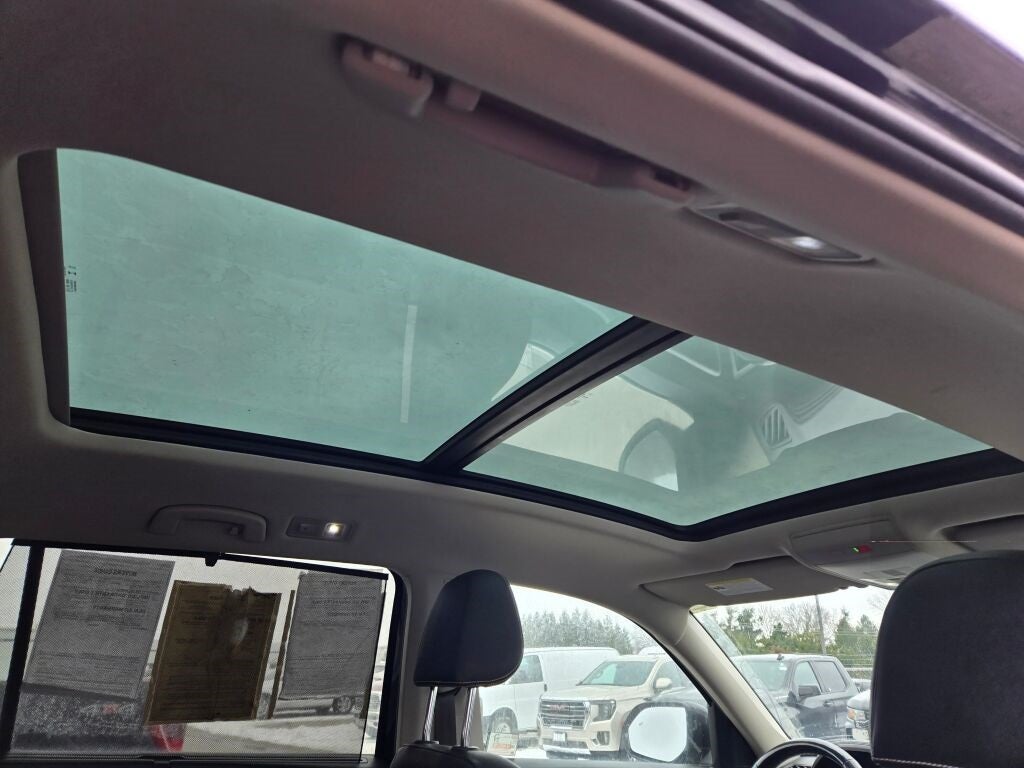 2022 Volkswagen Atlas 3.6L V6 SEL Premium R-Line