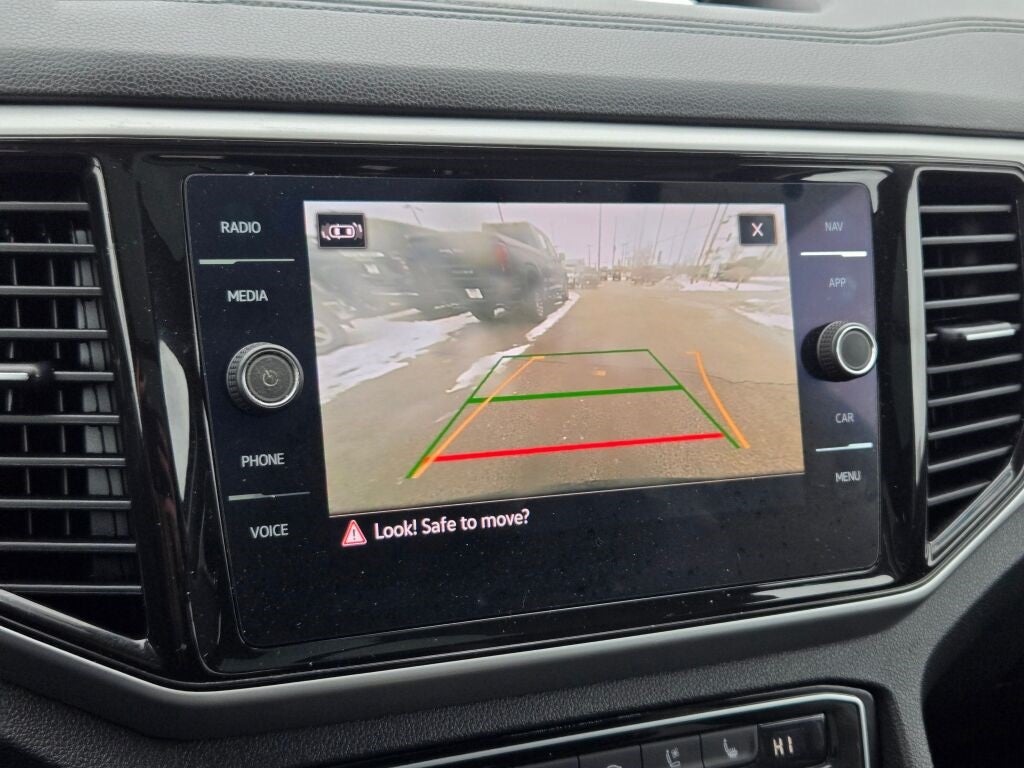 2022 Volkswagen Atlas 3.6L V6 SEL Premium R-Line