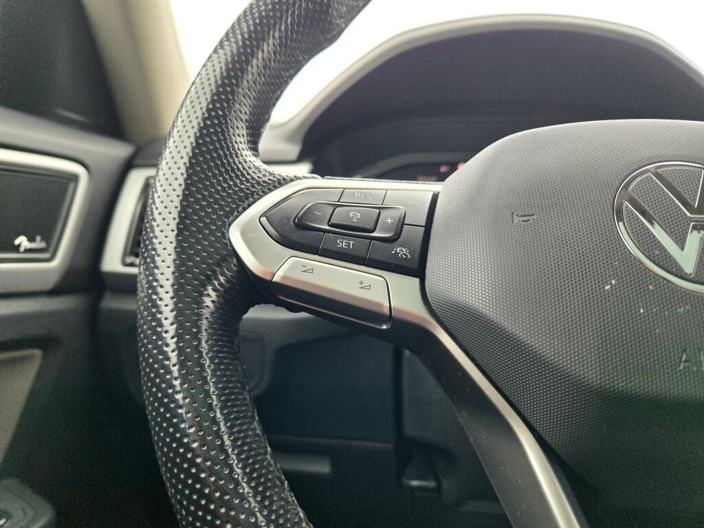 2022 Volkswagen Atlas 3.6L V6 SEL Premium R-Line