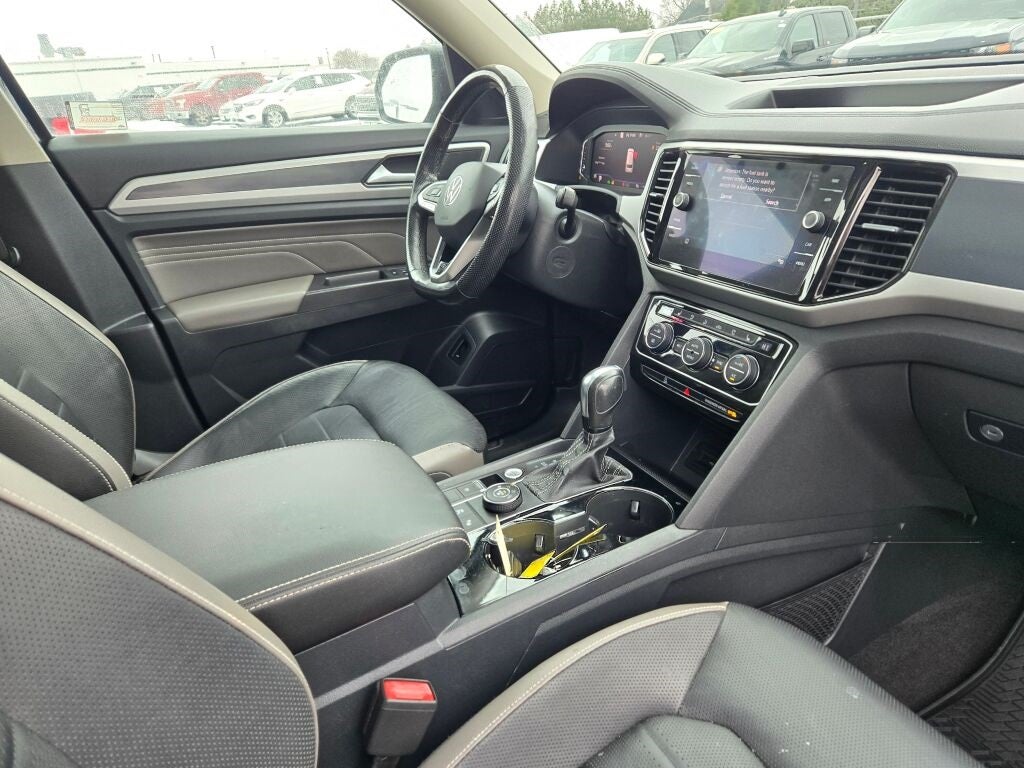 2022 Volkswagen Atlas 3.6L V6 SEL Premium R-Line
